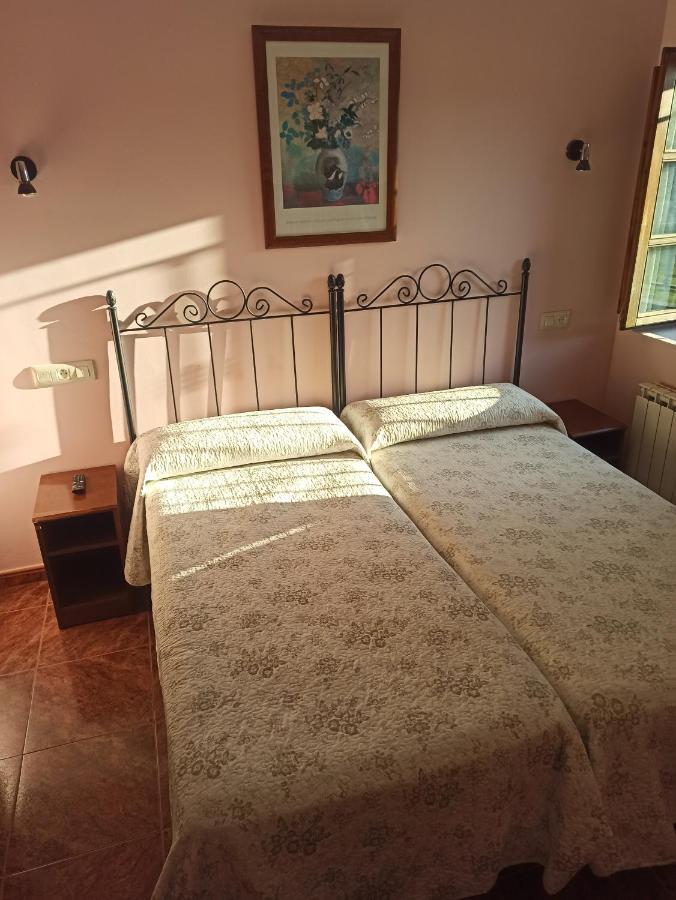 Casa Aldea Castanos Inn Triongo