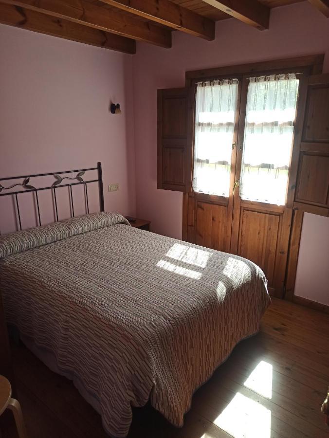 Casa Aldea Castanos